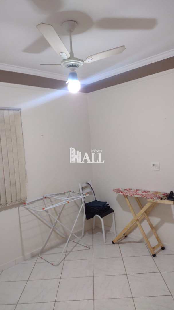 Apartamento à venda com 2 quartos, 70m² - Foto 12