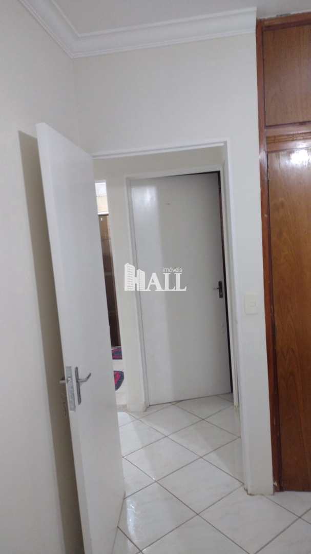 Apartamento à venda com 2 quartos, 70m² - Foto 18