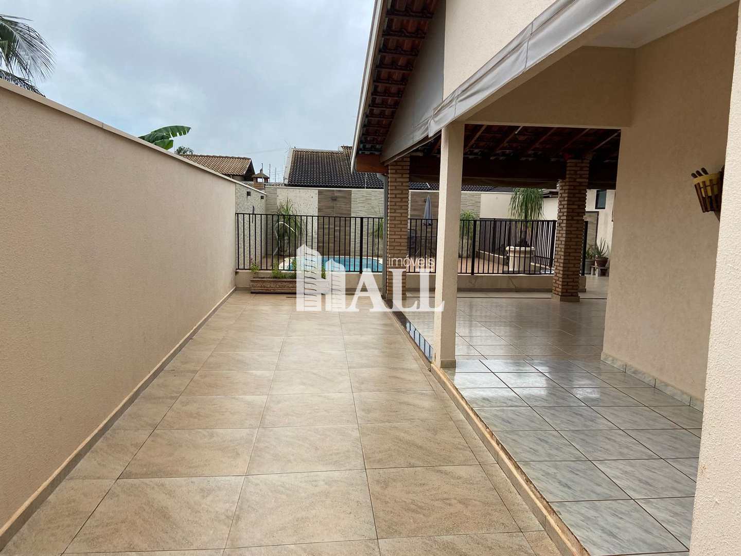 Casa à venda com 3 quartos, 360m² - Foto 14