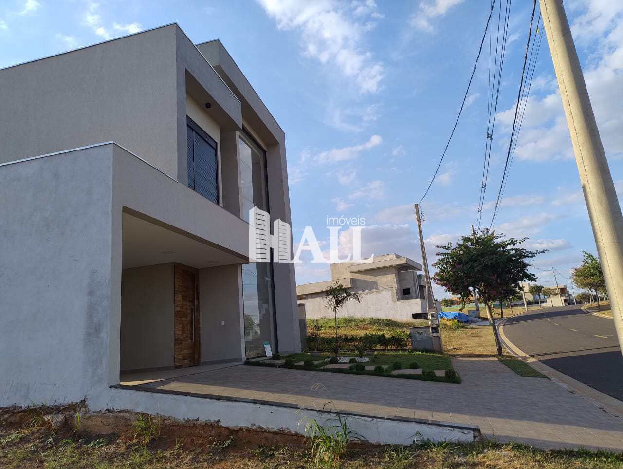 Casa de Condomínio à venda com 3 quartos, 248m² - Foto 2