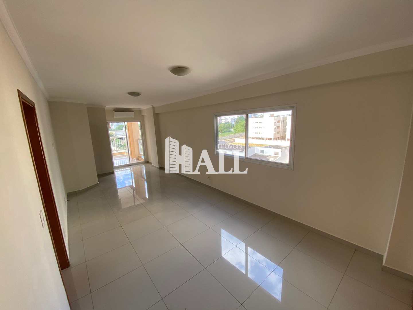 Apartamento à venda com 2 quartos, 104m² - Foto 4