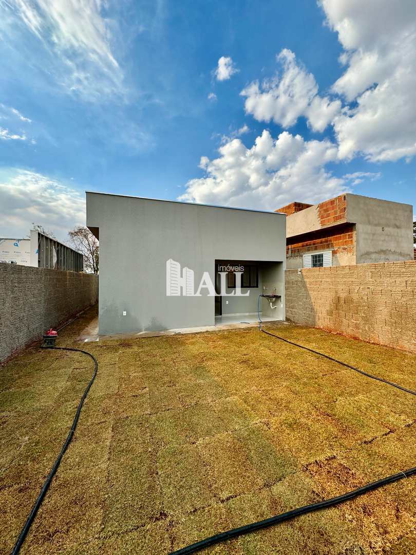 Casa à venda com 2 quartos, 51m² - Foto 10