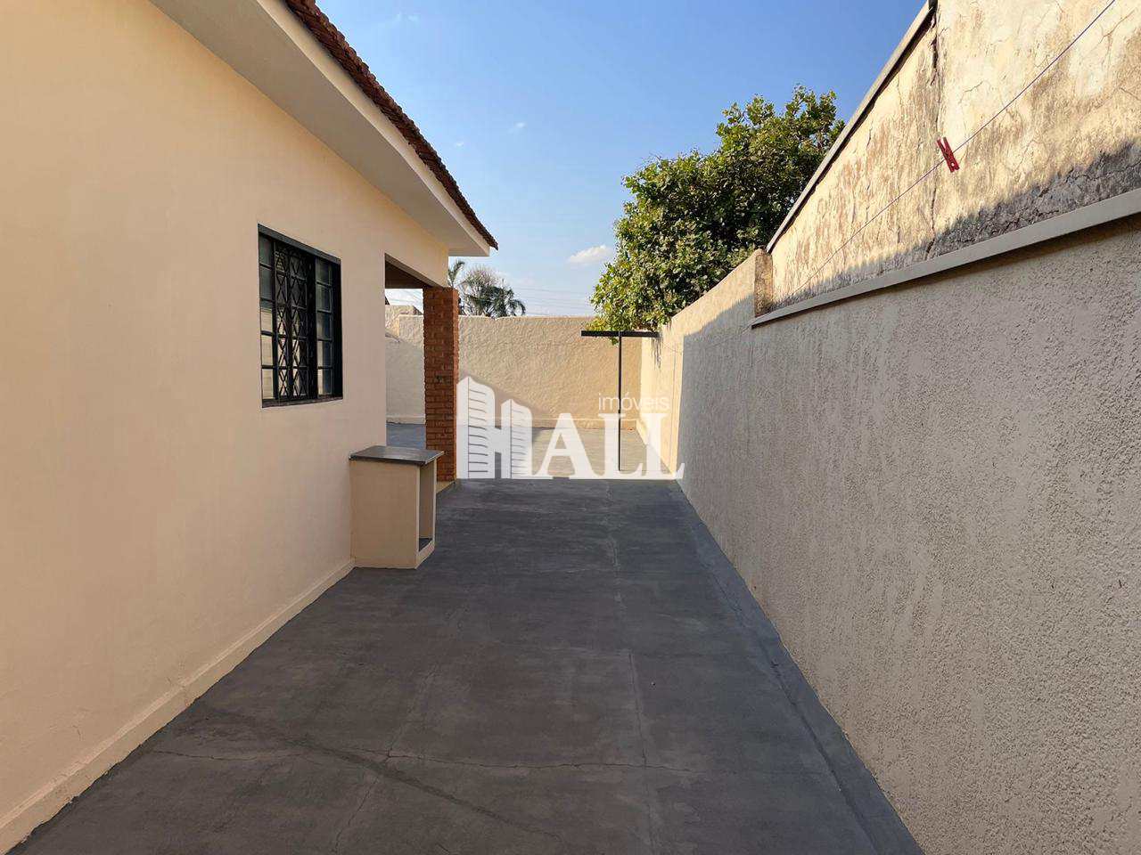 Casa à venda com 3 quartos, 216m² - Foto 16