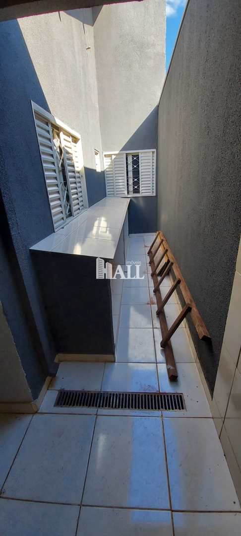 Casa à venda com 3 quartos, 200m² - Foto 15