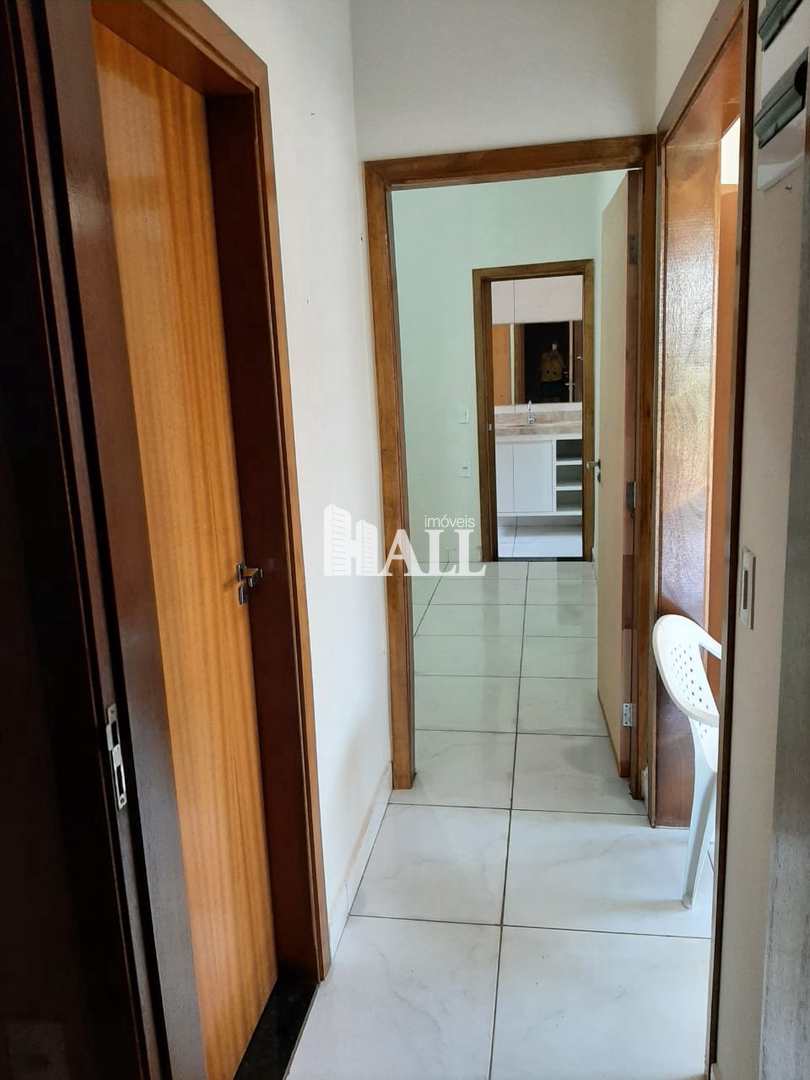 Casa à venda com 3 quartos, 250m² - Foto 5