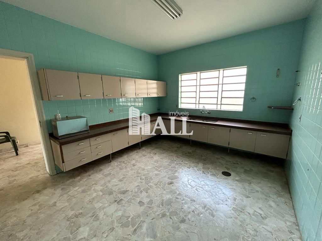 Casa à venda com 6 quartos, 750m² - Foto 10