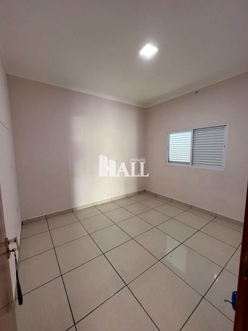 Casa à venda com 2 quartos, 150m² - Foto 8