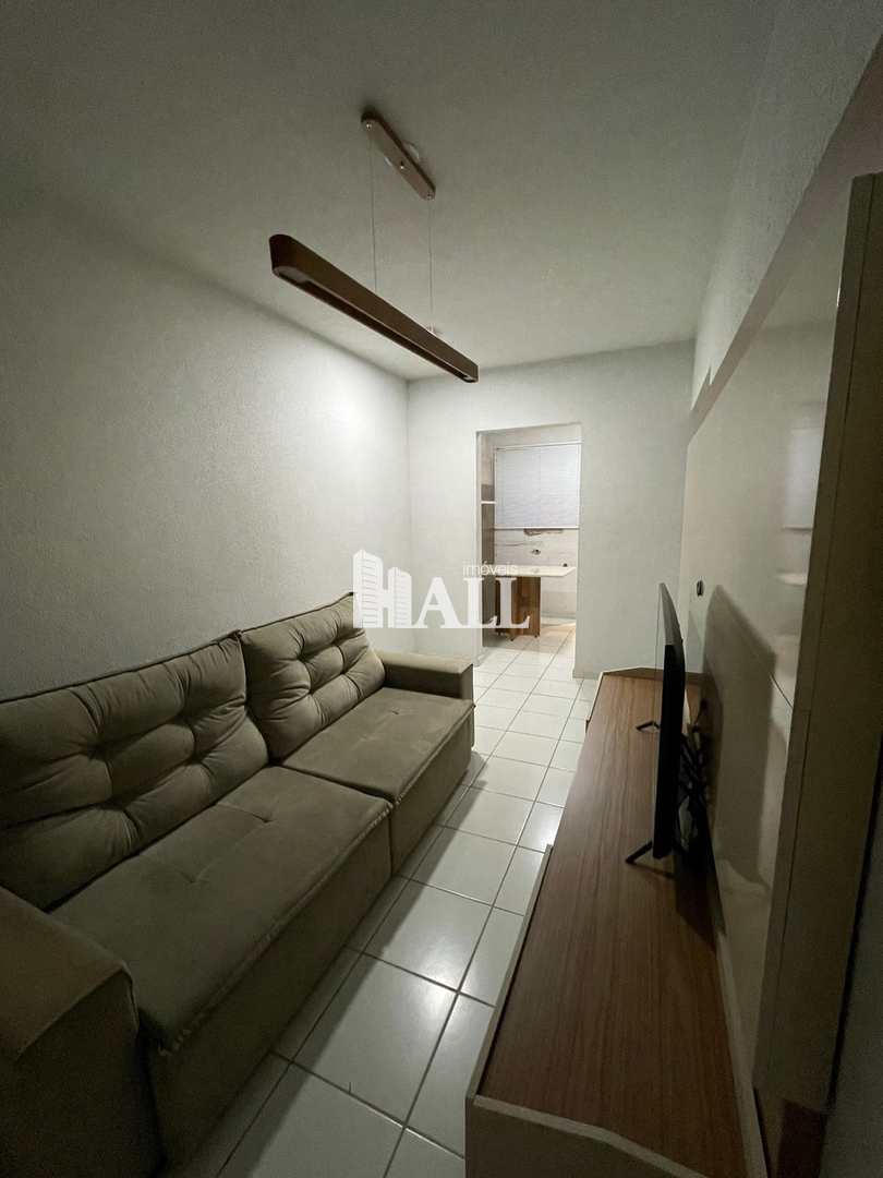 Casa à venda com 2 quartos, 120m² - Foto 1