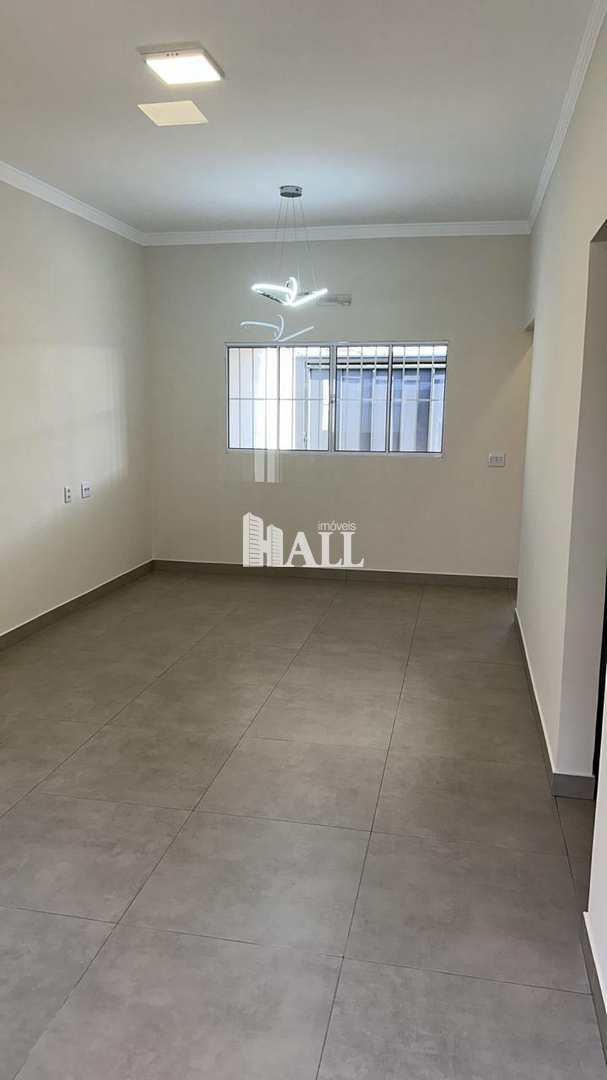 Casa à venda com 3 quartos, 102m² - Foto 4