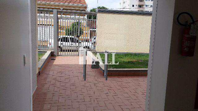 Apartamento com 2 quartos à venda, 70m² — foto 13 de 18