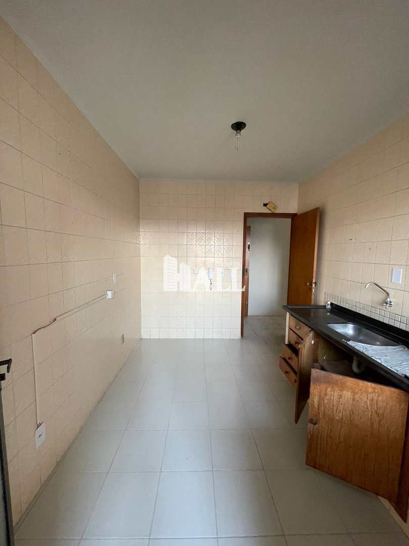 Apartamento à venda com 3 quartos, 98m² - Foto 4