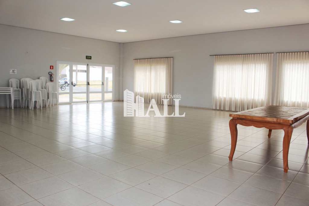 Casa com 3 quartos à venda, 250m² — foto 17 de 30