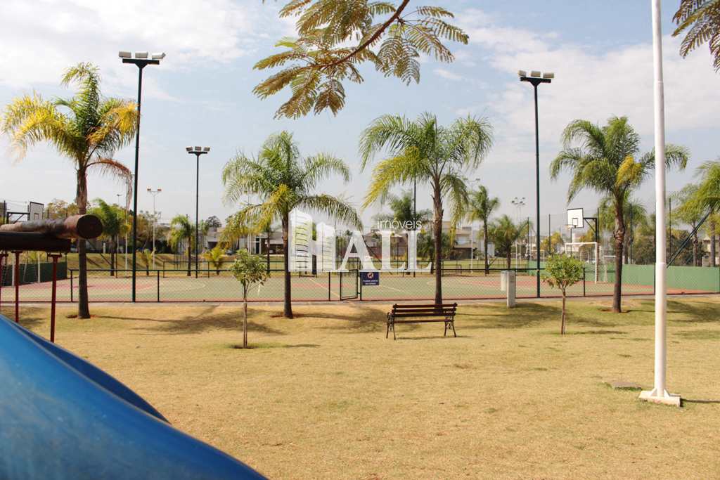 Casa com 3 quartos à venda, 250m² — foto 22 de 30