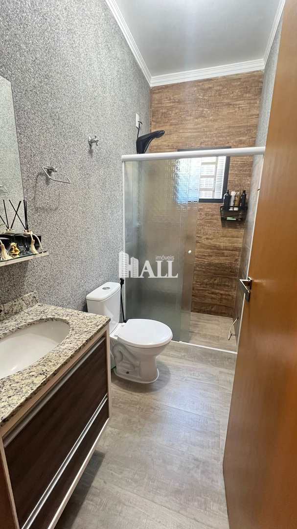 Casa à venda com 3 quartos, 250m² - Foto 9