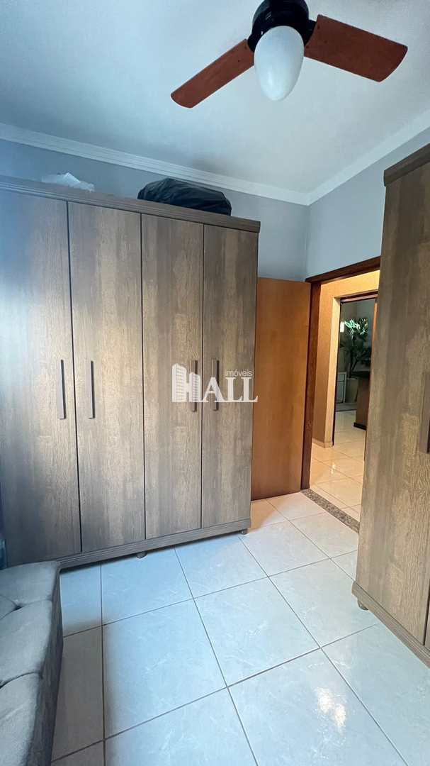 Casa à venda com 3 quartos, 250m² - Foto 23