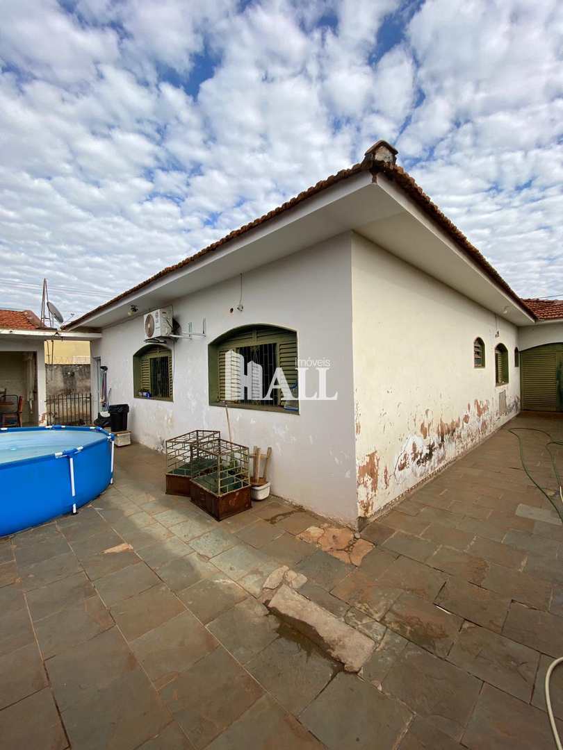 Casa à venda com 3 quartos, 450m² - Foto 17