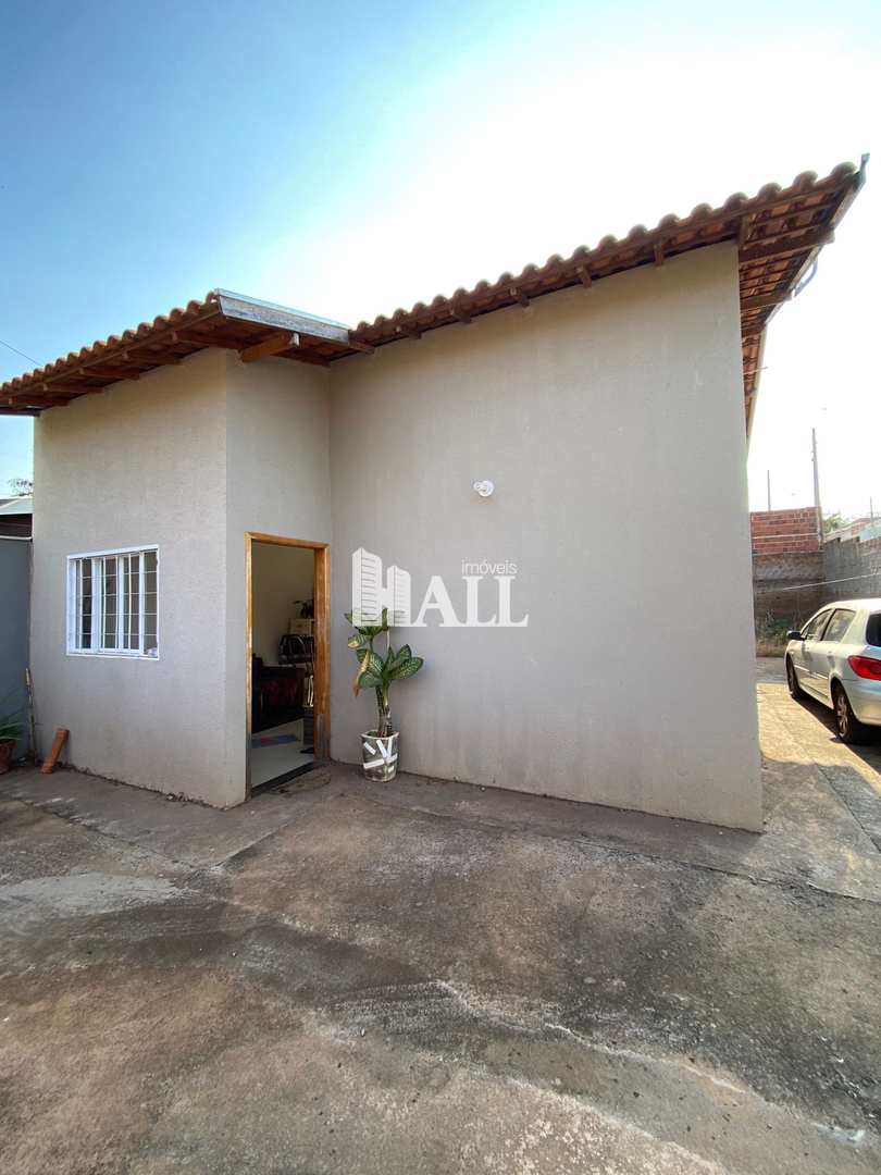 Casa à venda com 2 quartos, 58m² - Foto 4