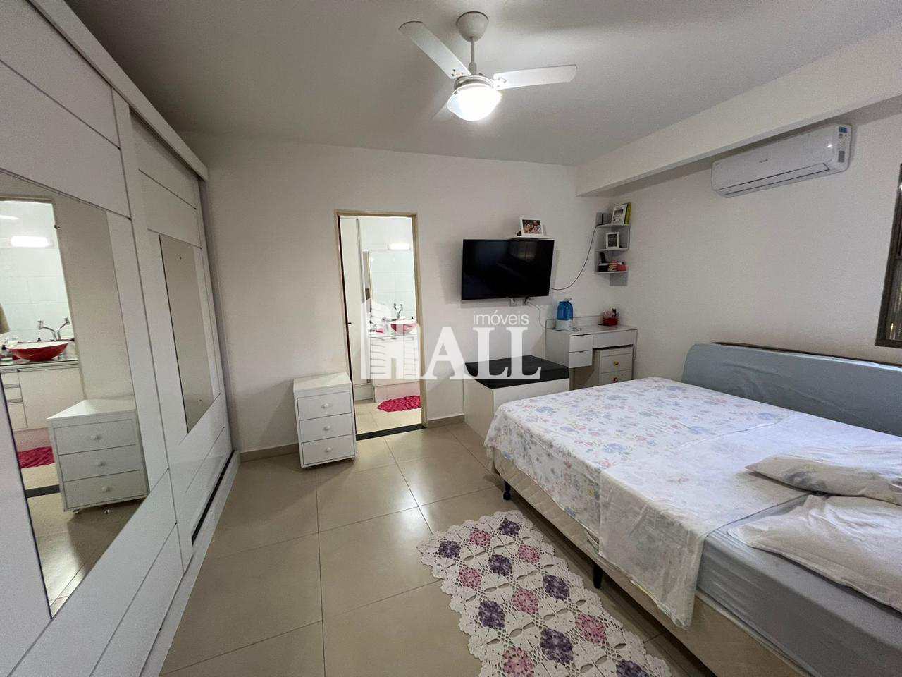 Apartamento à venda com 3 quartos, 113m² - Foto 21