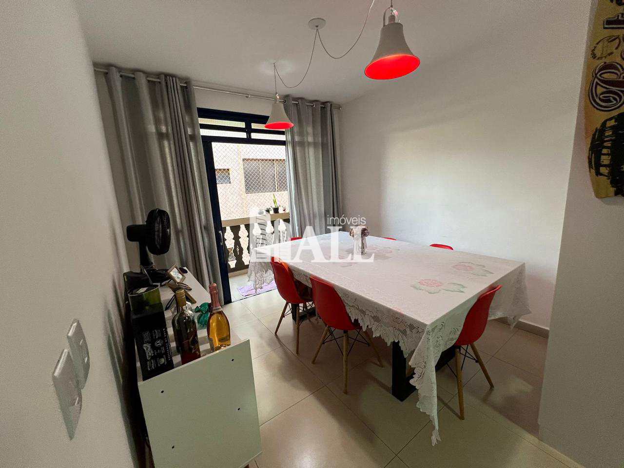 Apartamento à venda com 3 quartos, 113m² - Foto 4