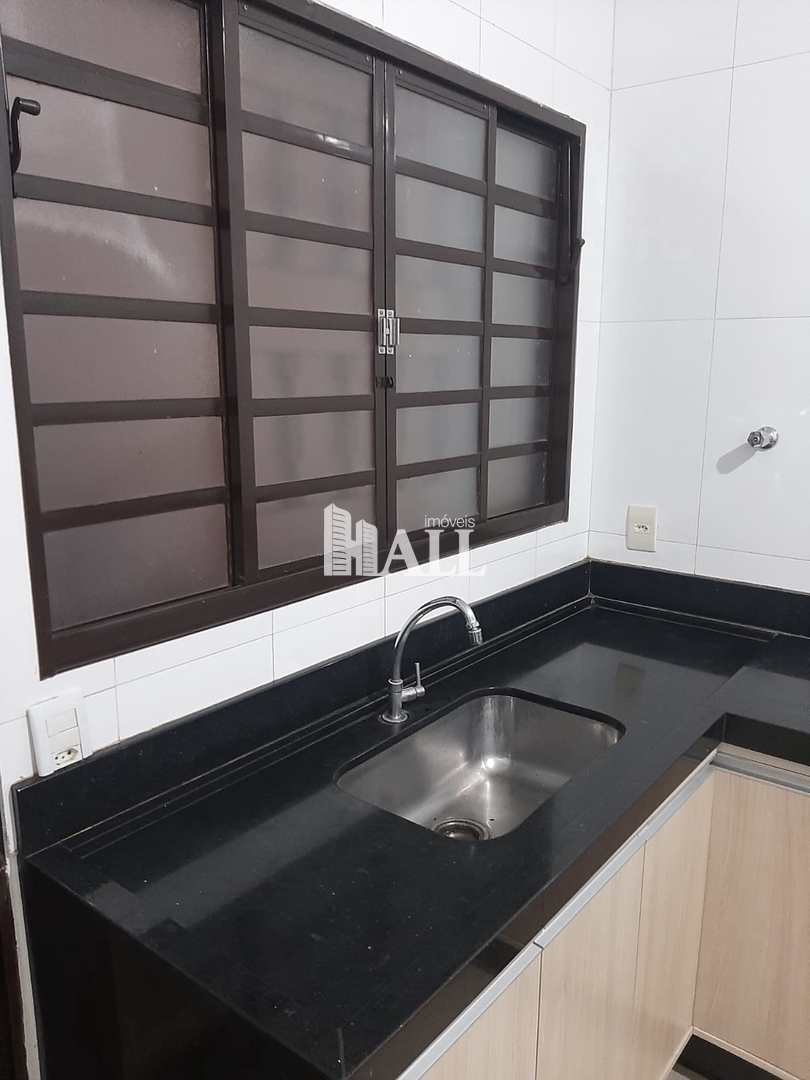 Casa à venda com 3 quartos, 166m² - Foto 11