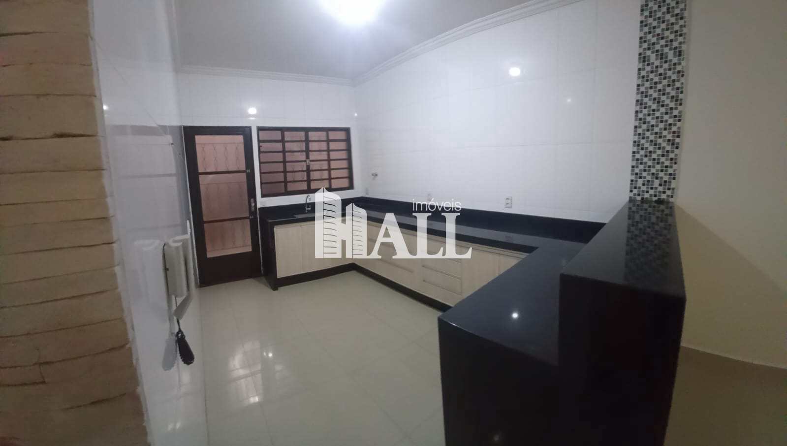 Casa à venda com 3 quartos, 166m² - Foto 9