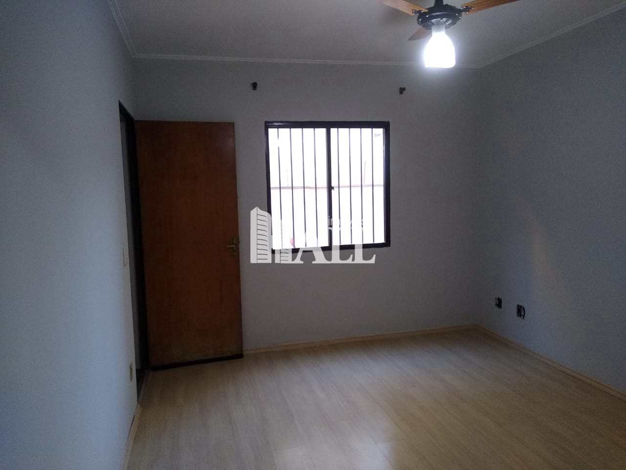 Apartamento à venda com 2 quartos, 72m² - Foto 2