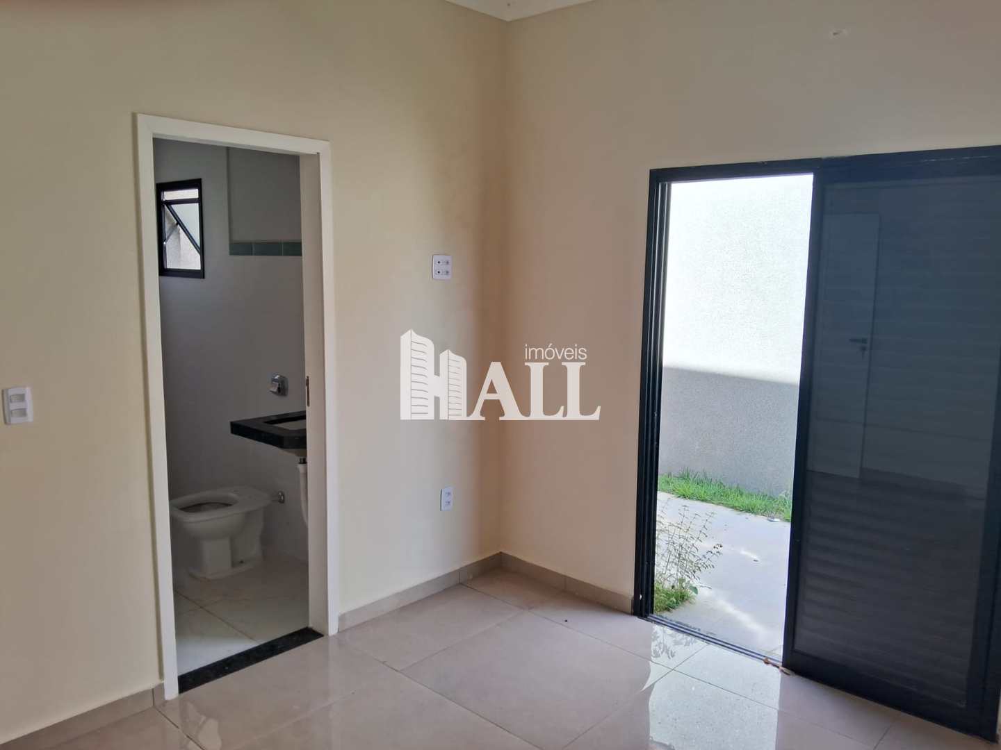 Casa à venda com 2 quartos, 200m² - Foto 5