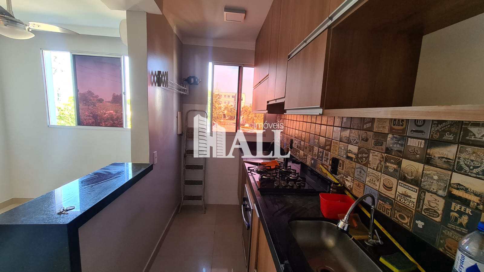 Apartamento à venda com 2 quartos, 48m² - Foto 3