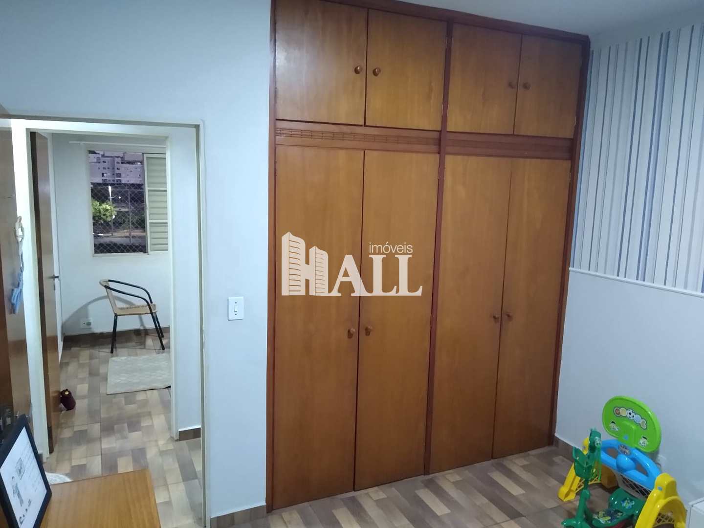 Apartamento à venda com 2 quartos, 70m² - Foto 9