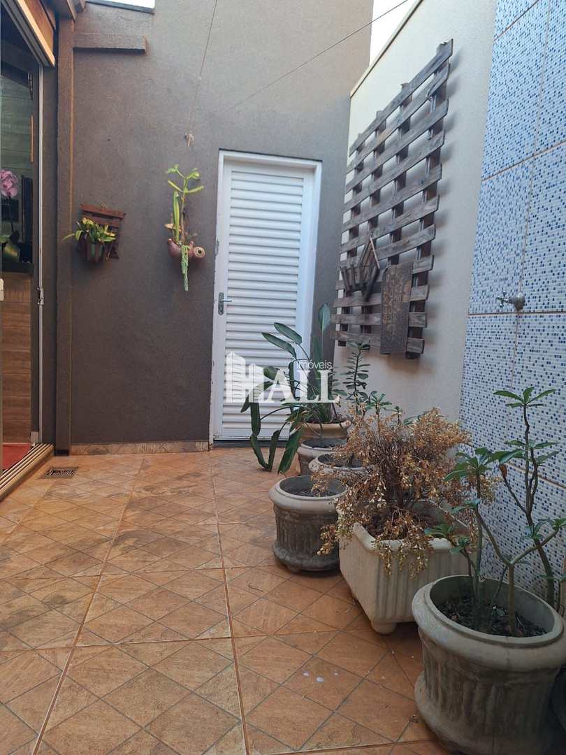 Casa de Condomínio à venda com 2 quartos, 70m² - Foto 17