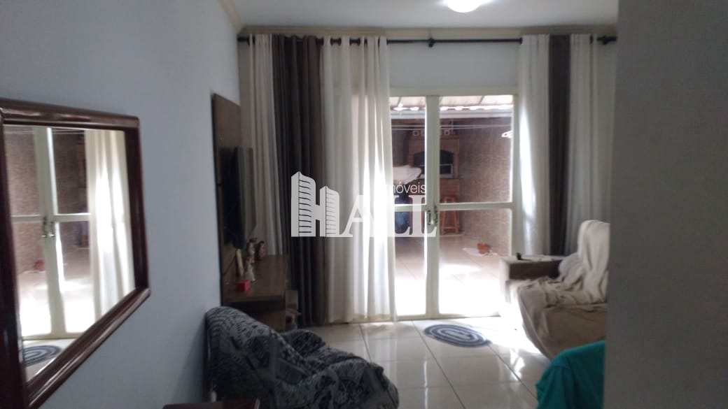 Casa de Condomínio à venda com 2 quartos, 98m² - Foto 1