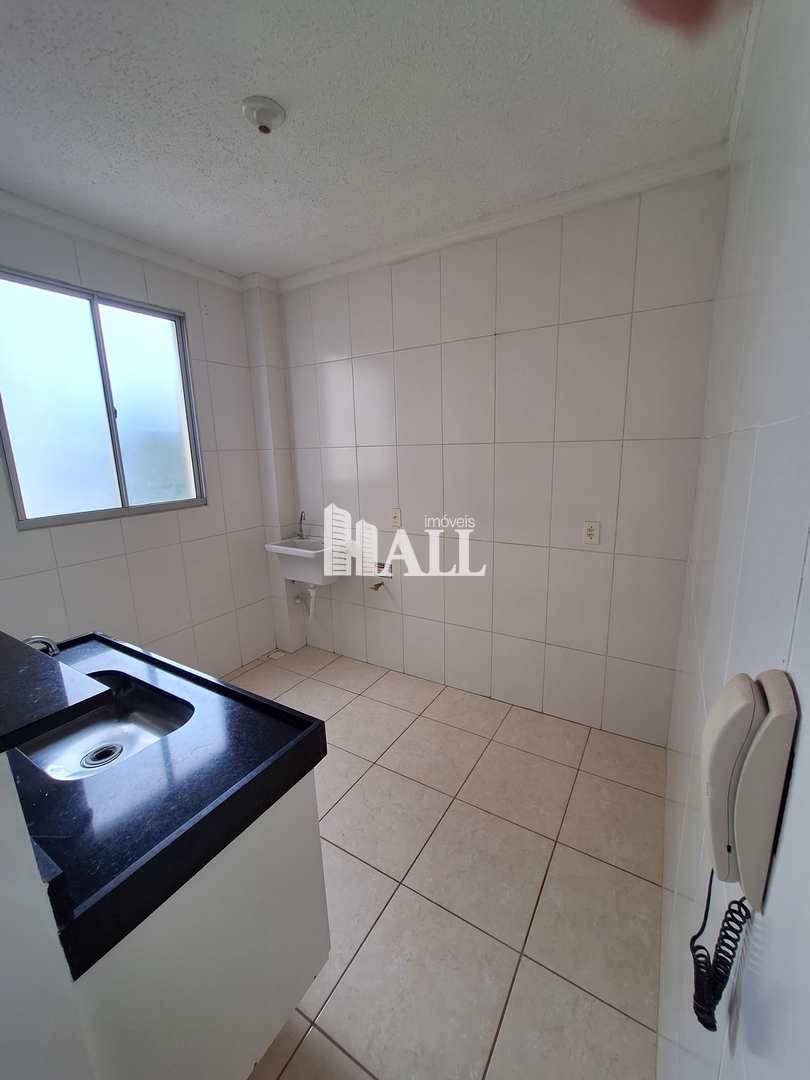 Apartamento à venda com 2 quartos, 55m² - Foto 2