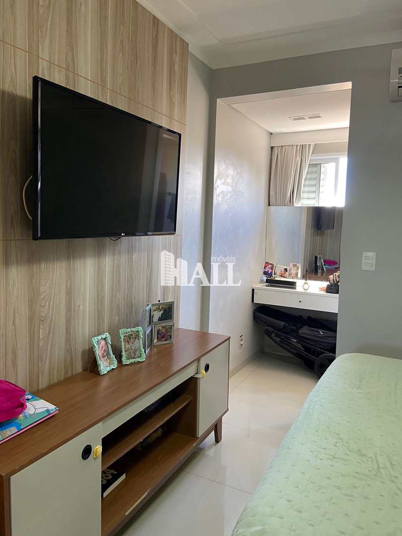 Apartamento à venda com 3 quartos, 80m² - Foto 4