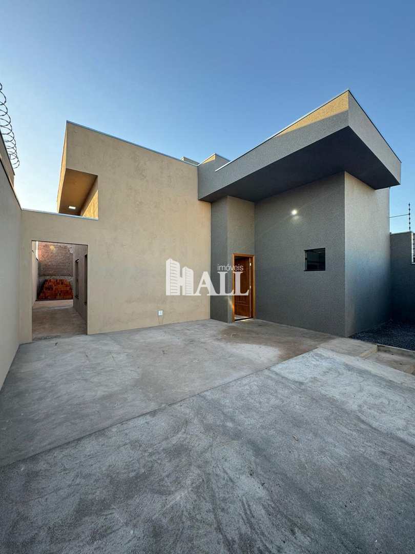 Casa à venda com 2 quartos, 70m² - Foto 18