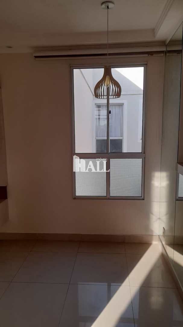 Apartamento à venda com 2 quartos, 55m² - Foto 13