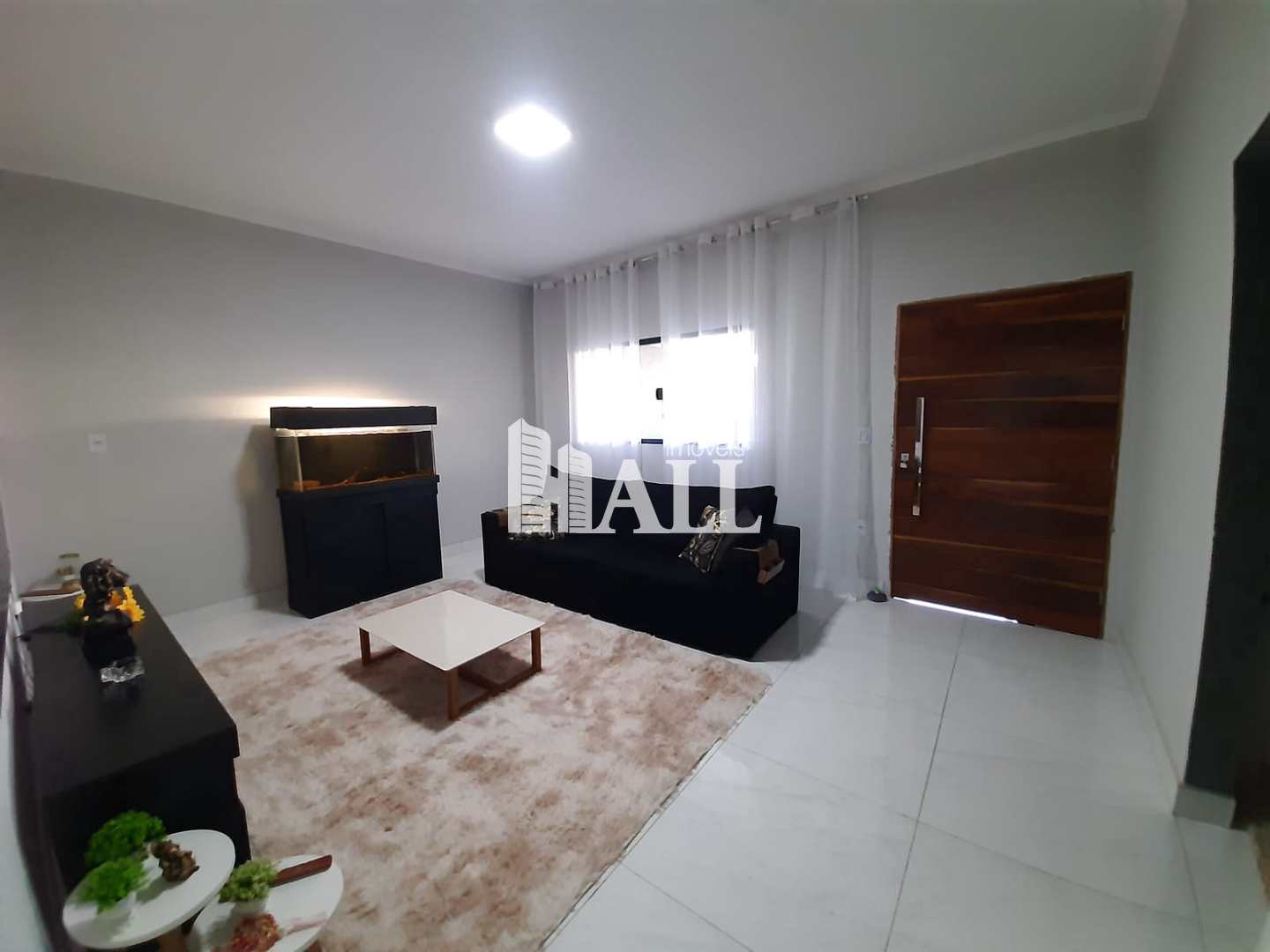 Casa à venda com 2 quartos, 140m² - Foto 2