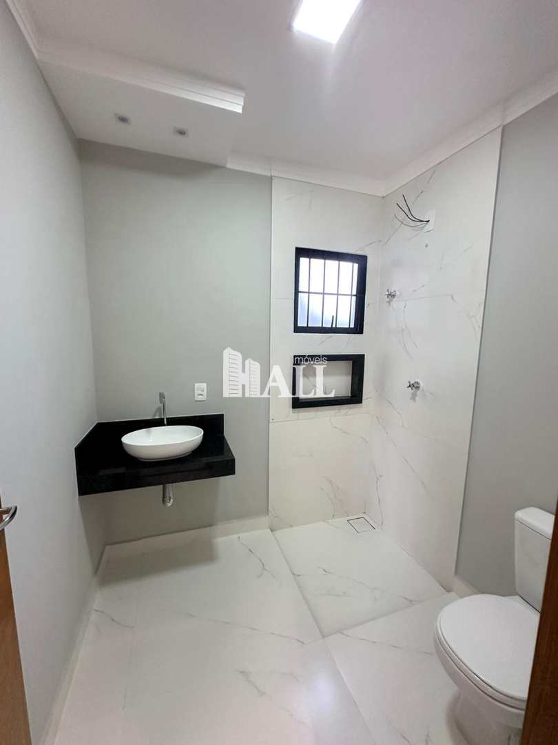 Casa à venda com 2 quartos, 60m² - Foto 11