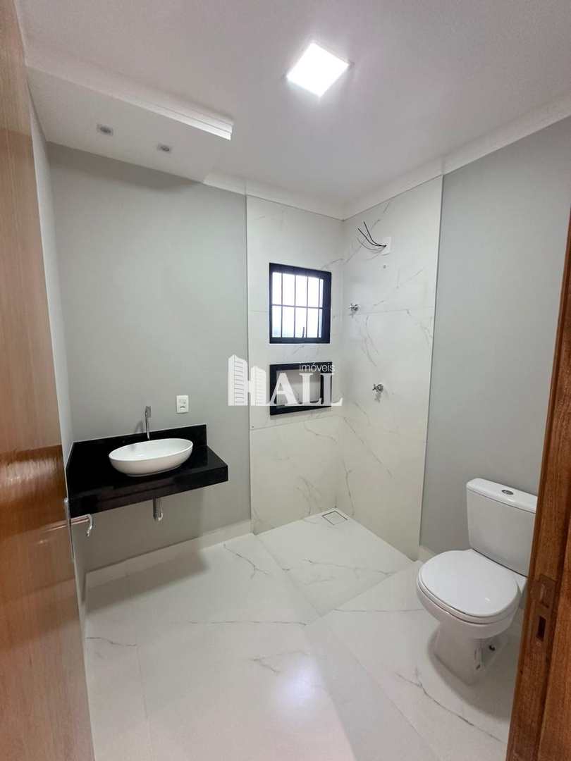 Casa à venda com 2 quartos, 60m² - Foto 10