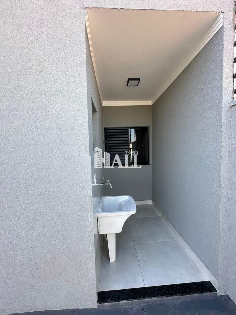 Casa à venda com 2 quartos, 60m² - Foto 12