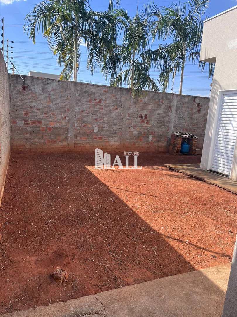 Casa à venda com 2 quartos, 100m² - Foto 7