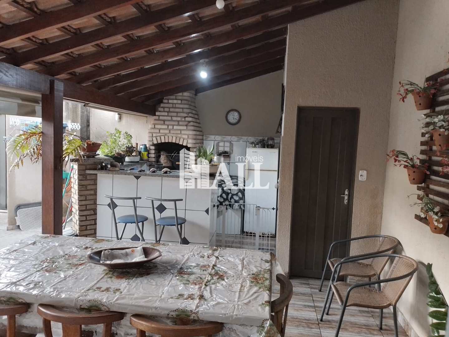 Casa à venda com 2 quartos, 70m² - Foto 8