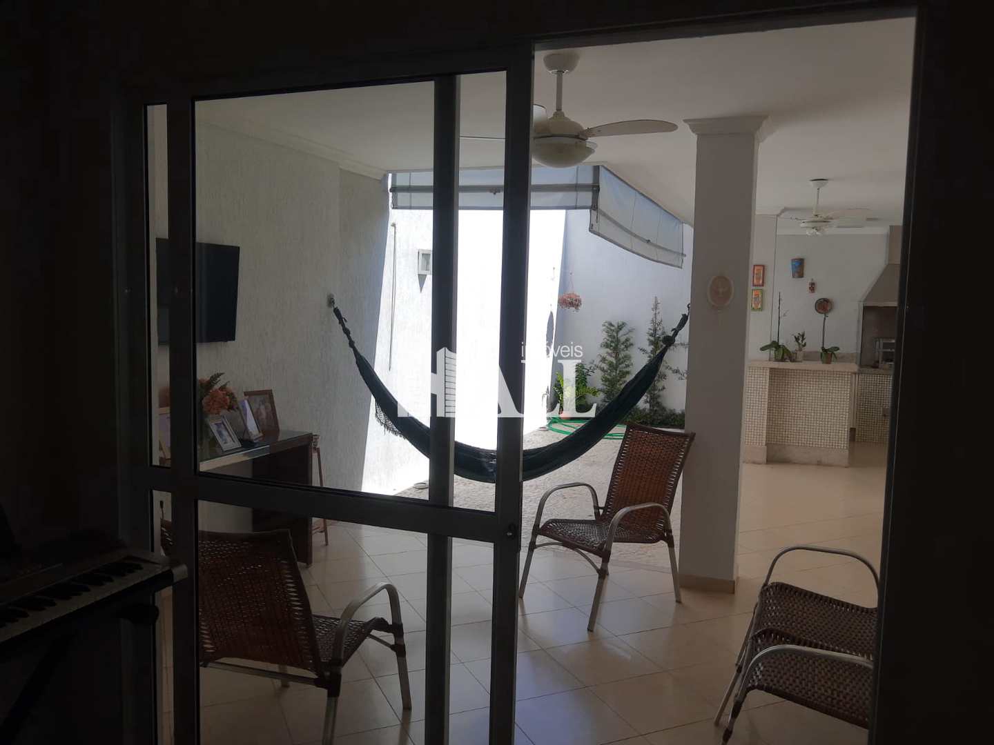 Casa de Condomínio à venda com 3 quartos, 130m² - Foto 29