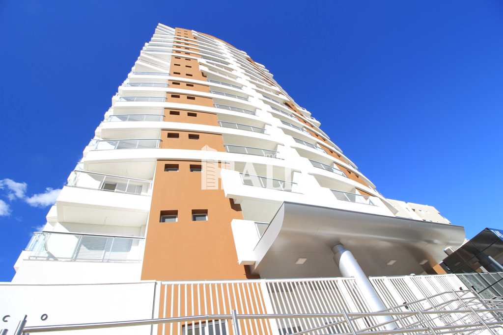 Apartamento à venda com 3 quartos, 135m² - Foto 19