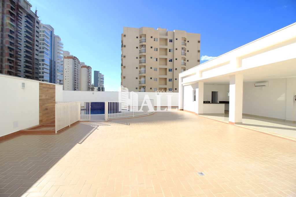 Apartamento à venda com 3 quartos, 135m² - Foto 17