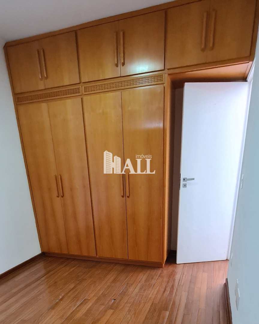 Apartamento à venda com 2 quartos, 80m² - Foto 3