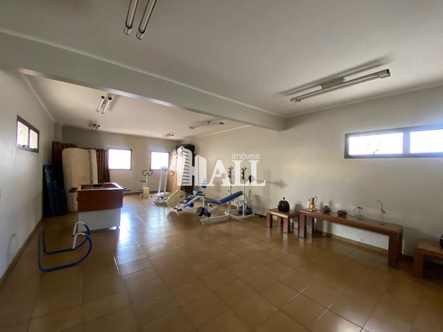 Apartamento à venda com 4 quartos, 280m² - Foto 3