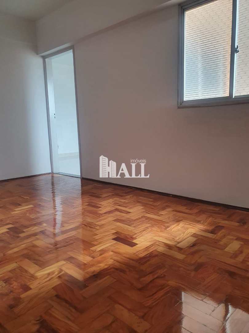 Apartamento à venda com 3 quartos, 123m² - Foto 2