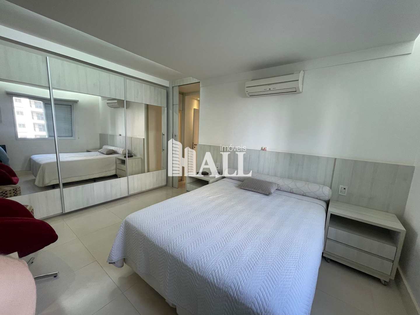 Apartamento à venda com 3 quartos, 136m² - Foto 11