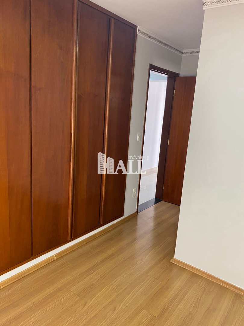 Apartamento à venda com 3 quartos, 100m² - Foto 2