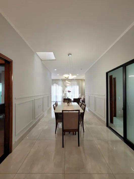 Casa com 5 quartos à venda, 400m² — foto 3 de 19